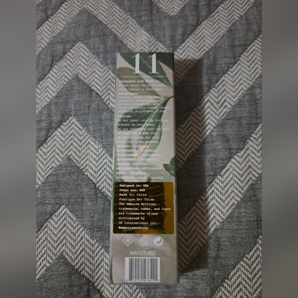 Memoire Archives by The Olive Tree Delux Mini Spray - Picture 2 of 4
